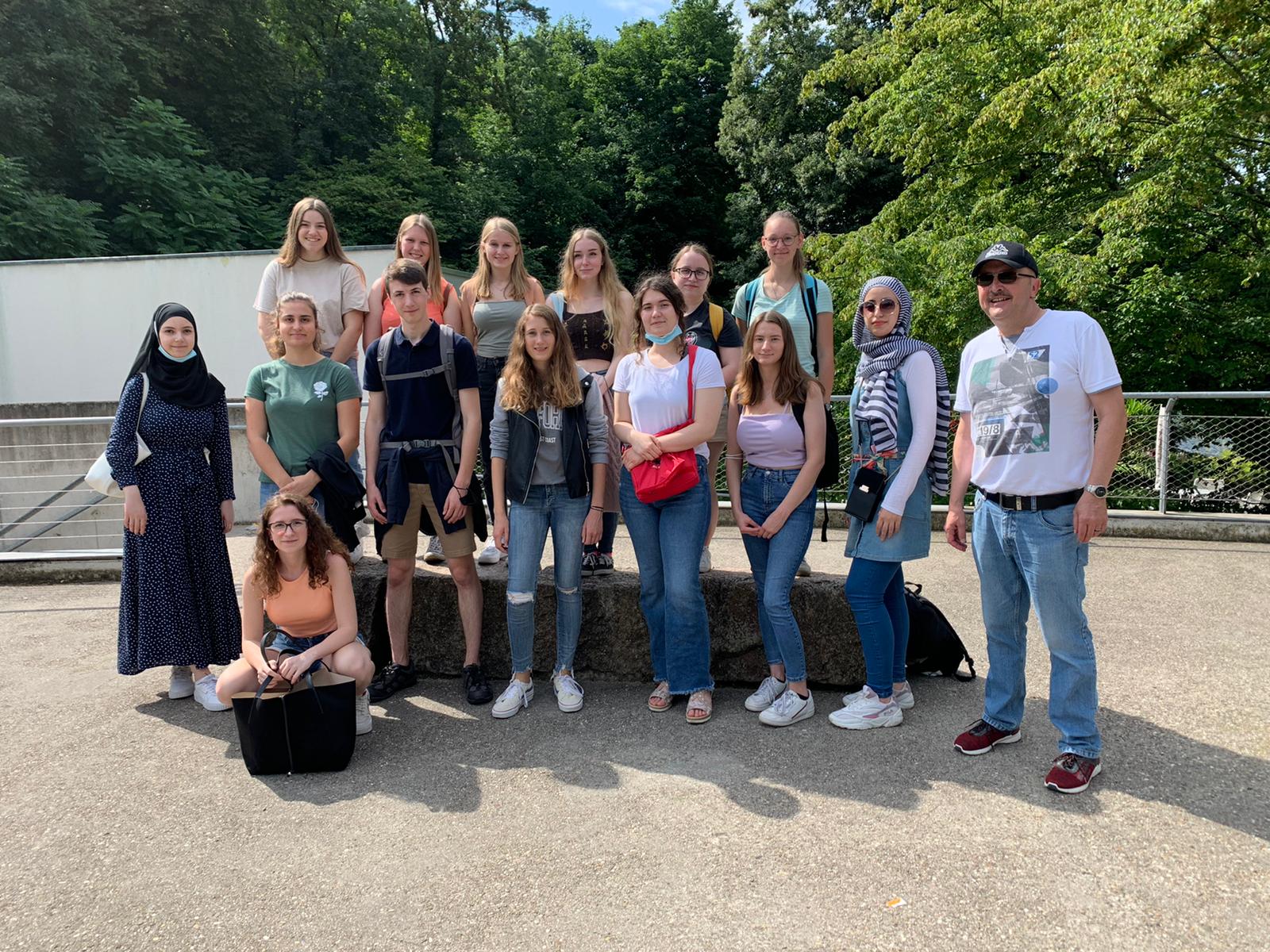 Zum Schuljahresabschluss in den Karlsruher Zoo