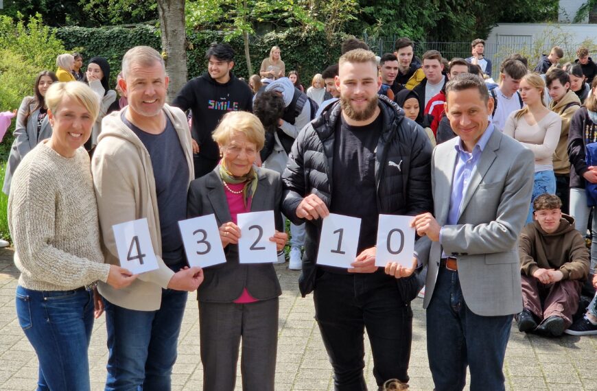 Schule sammelt 43.210 € für ein wichtiges Engagement